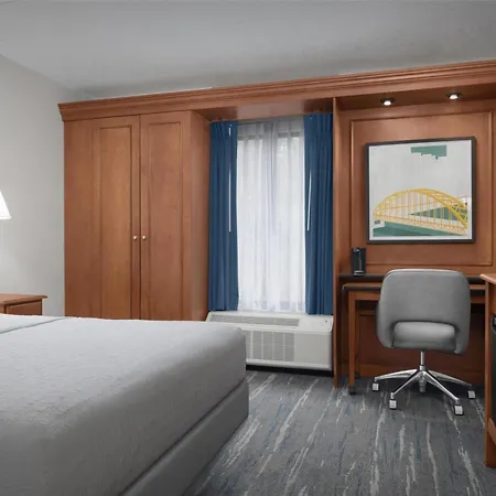 Hampton Inn Pittsburgh Greentree Crafton Exterior photo